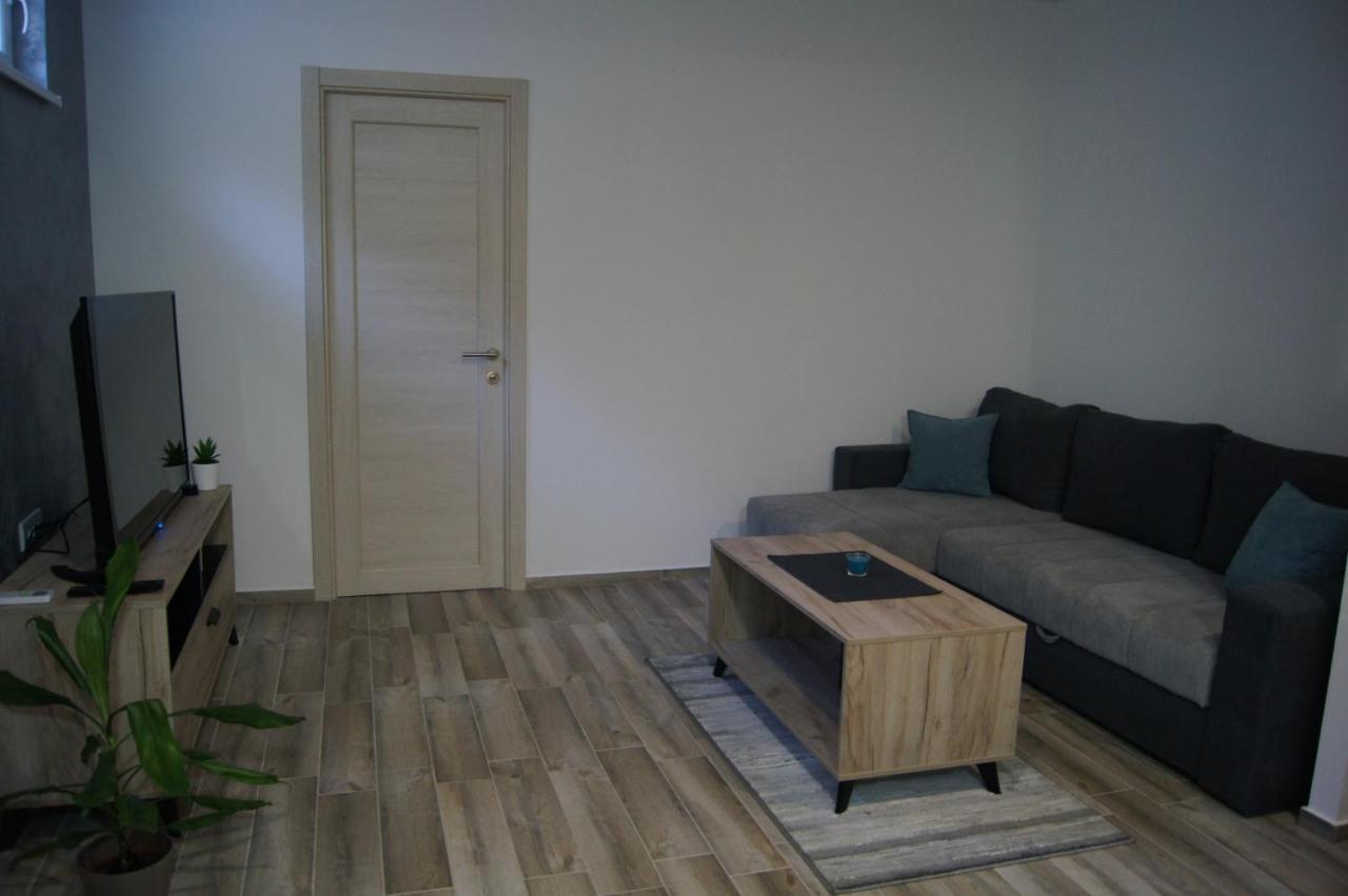 Apartman Una Sremski Karlovci Exterior photo